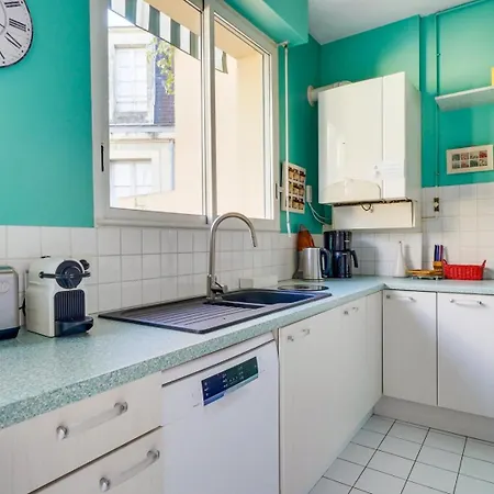 Lovely With Exceptional Terrace Apartment