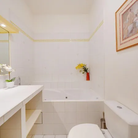 Lovely With Exceptional Terrace